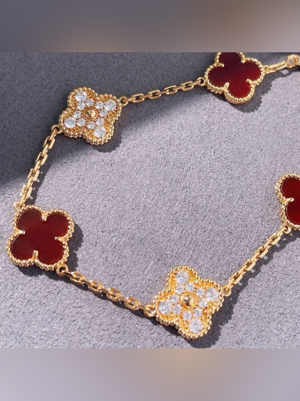 Four flower Gold and Red Floral Bracelet - Picture 2 of 3